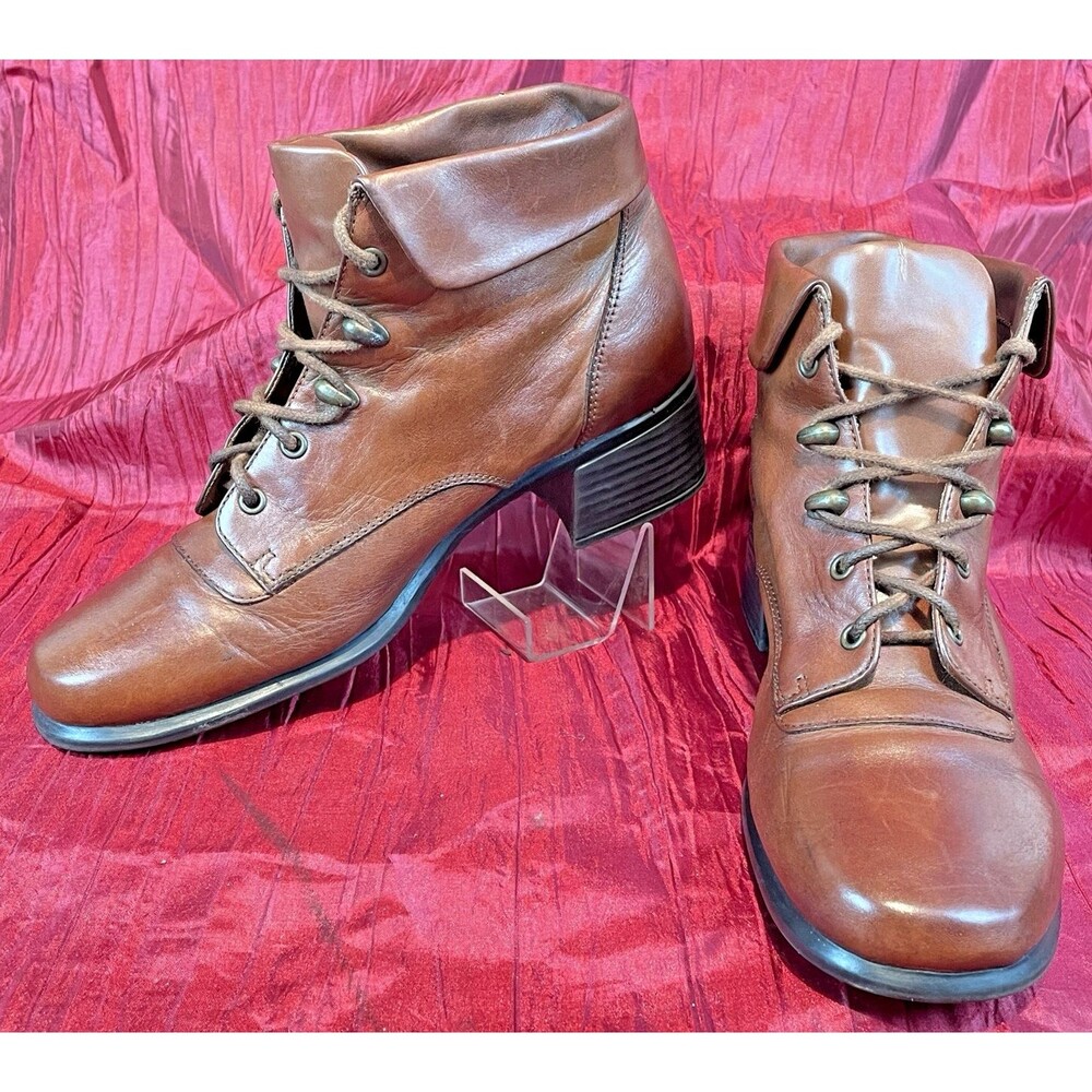 Womens Michael By Michael Shannon Brown Leather 2" Heel Ankle Boots sz 10M